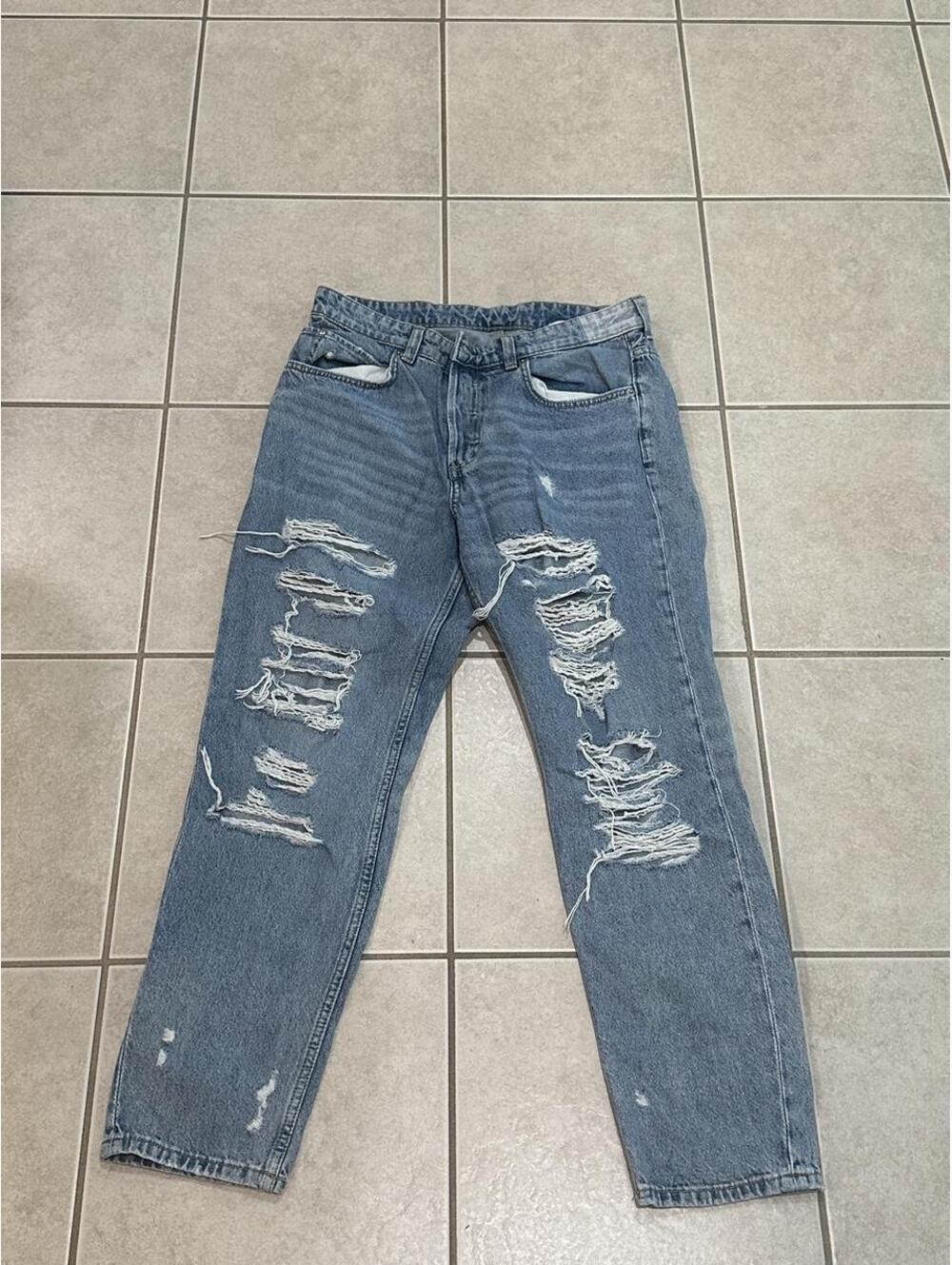 H&M Women's Blue and Navy Jeans